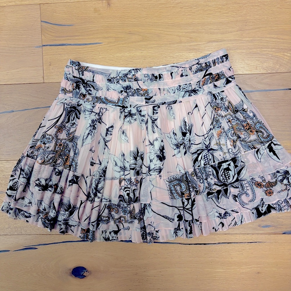 Cute ruffle summer skirt